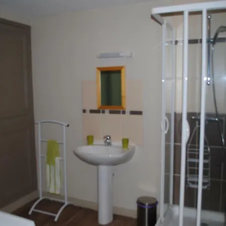 Le Mere Eglise Casa de Férias *